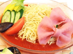 夏の冷やし麺