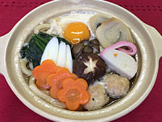 鶏つくねの鍋焼きうどん