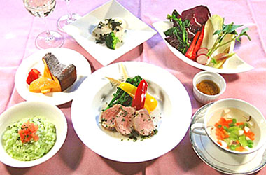 食物繊維たっぷり 春の彩りランチ