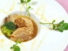 豚肉の蒸し物 マスタードソース