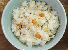 お豆と雑穀ご飯