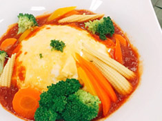 野菜たっぷり菜園オムライス