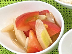トマトとセロリの中華サラダ