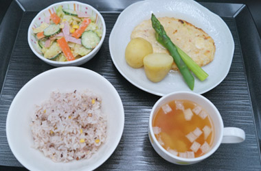 春野菜のハンバーグ定食