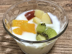 フルーツヨーグルト