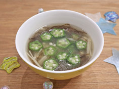 オクラともずくのスープ