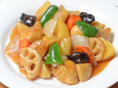 鶏ささみといろいろ野菜の黒酢麹炒め