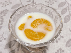 みかん入り牛乳寒天